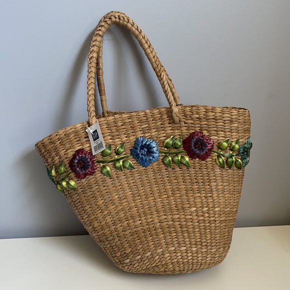 GAP Floral Embroidered Straw Bag NWT - Picture 2 of 4